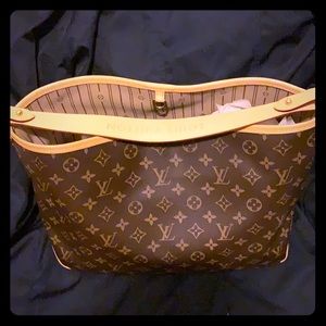 Louis Vuitton Delightful PM